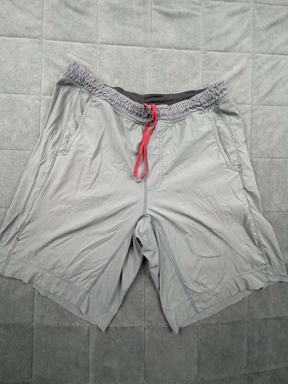 Vintage Lululemon Men's Gray Striped Athletic Workout Shorts size M